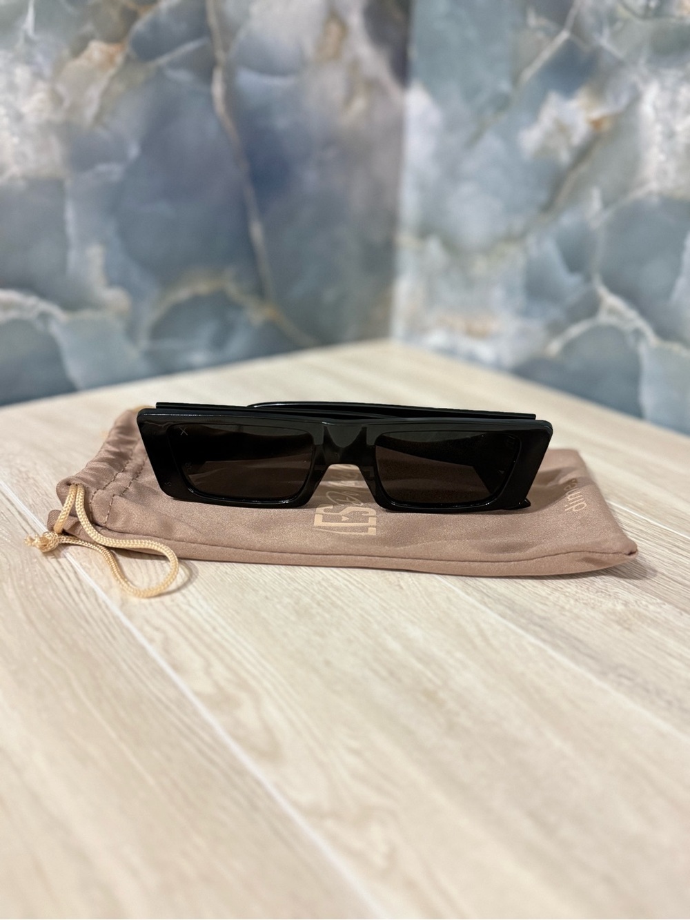Les Do Makeup x Dime collab Black Sunglasses - Girls Night